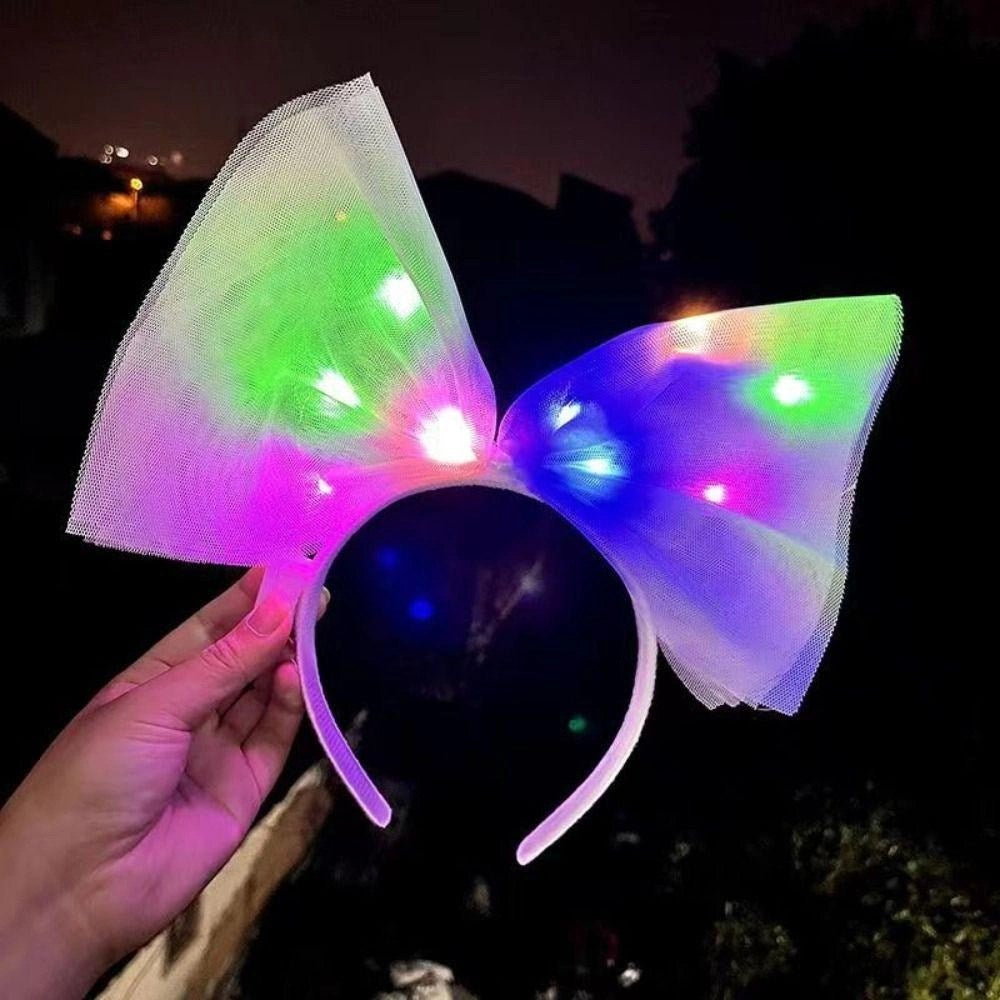Mey İthalat® Rengarenk Led Işıklı Fiyonk Şekilli Tül Parti Tacı Beyaz Renk 25x25 cm