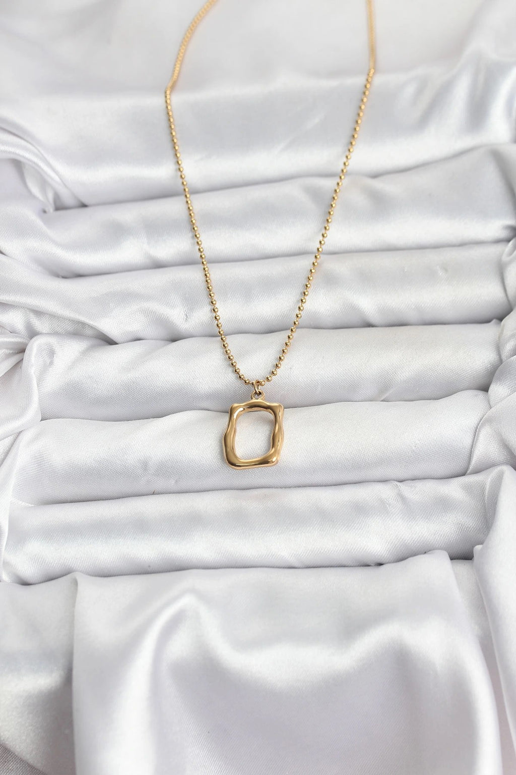 Mey İthalat® 316L Çelik Zincir Gold Renk Model Kadın Kolye