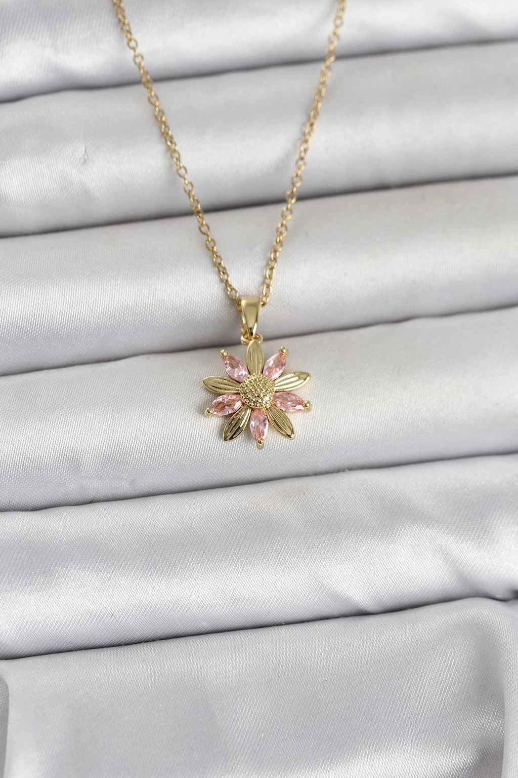 Mey İthalat® 316L Çelik Zincir Gold Renk Pembe Papatya Model Kadın Kolye