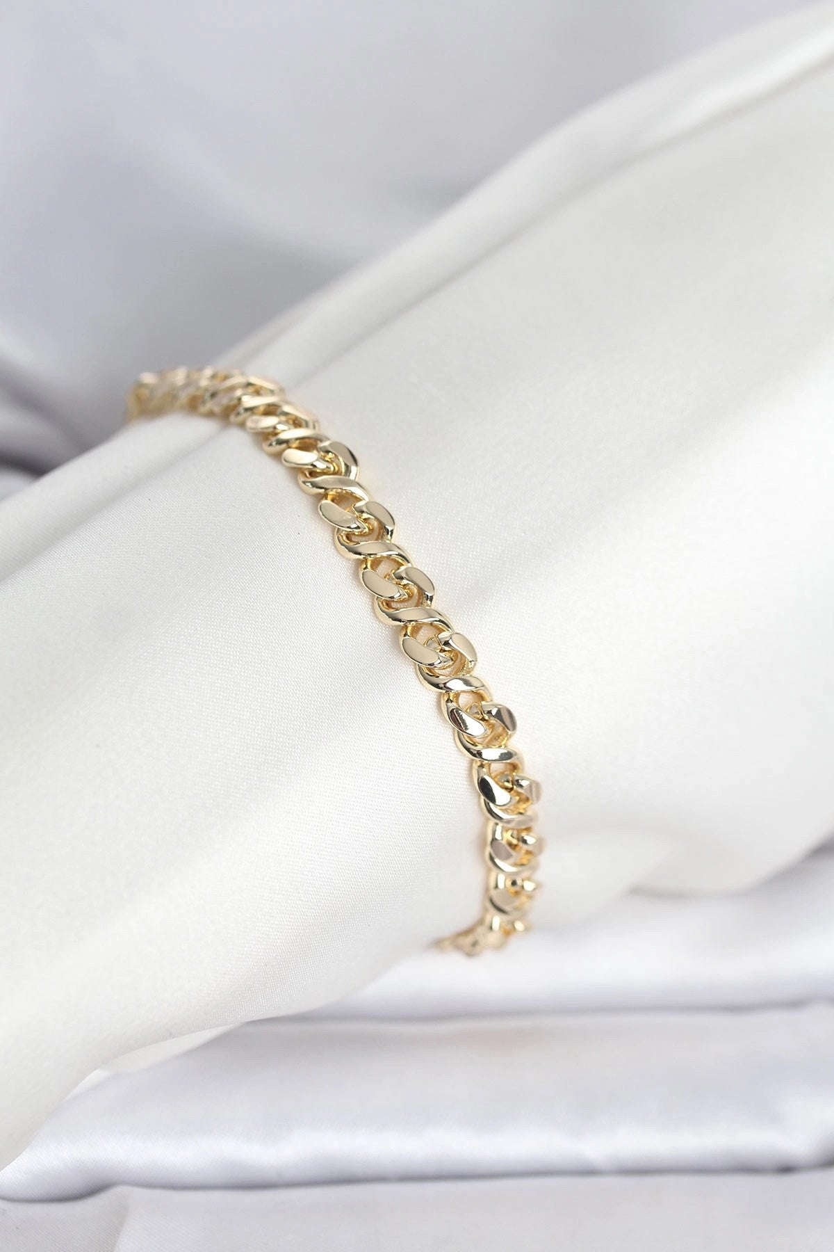 Mey İthalat® CM 14K Gold Renk Yassı Zincir Model Kadın Bileklik