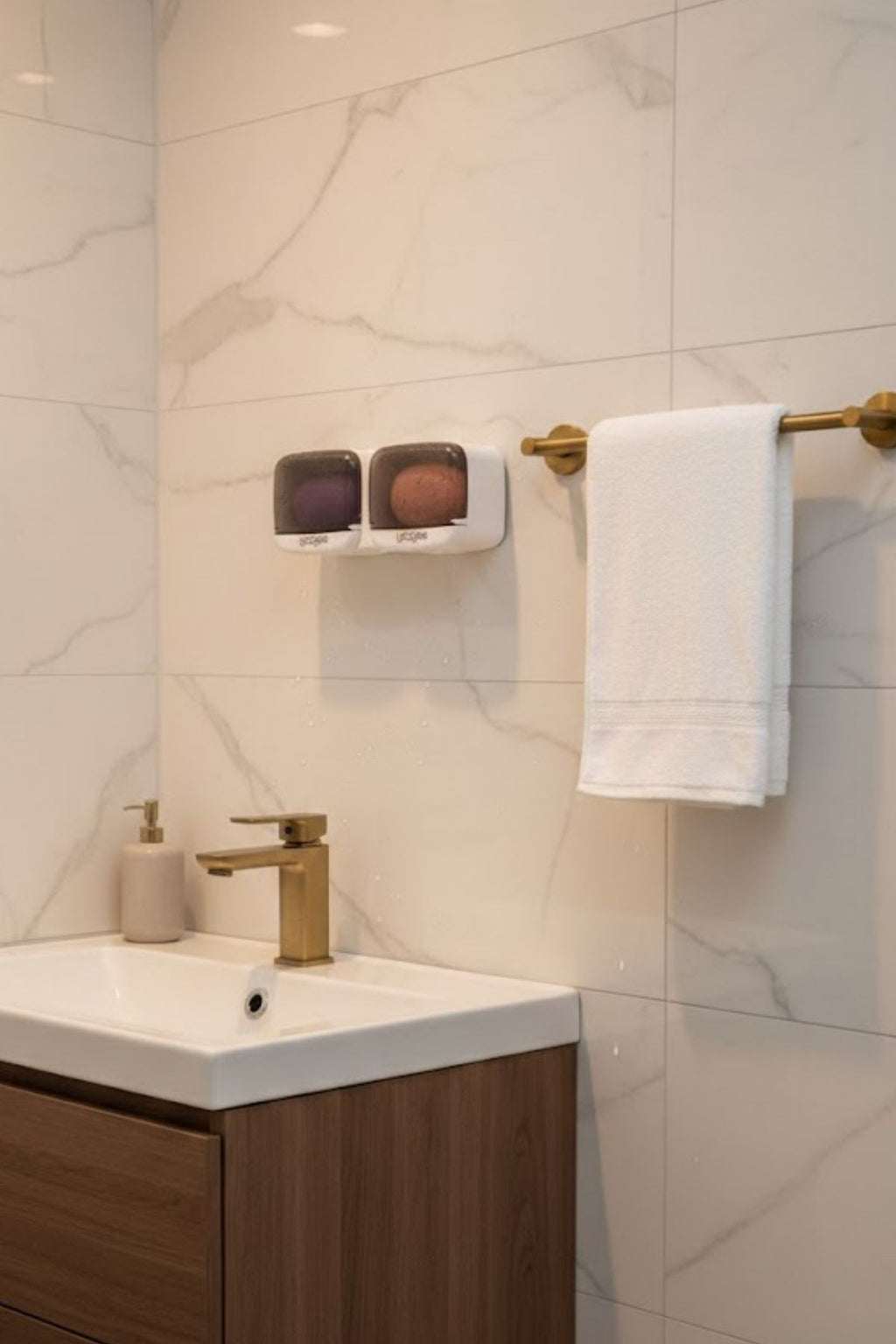 Duvara Monte İkili Kapaklı Plastik Katı Sabunluk Organizer – Banyo & Mutfak İçin Yapışkanlı Sabun Kutusu ve Düzenleyici