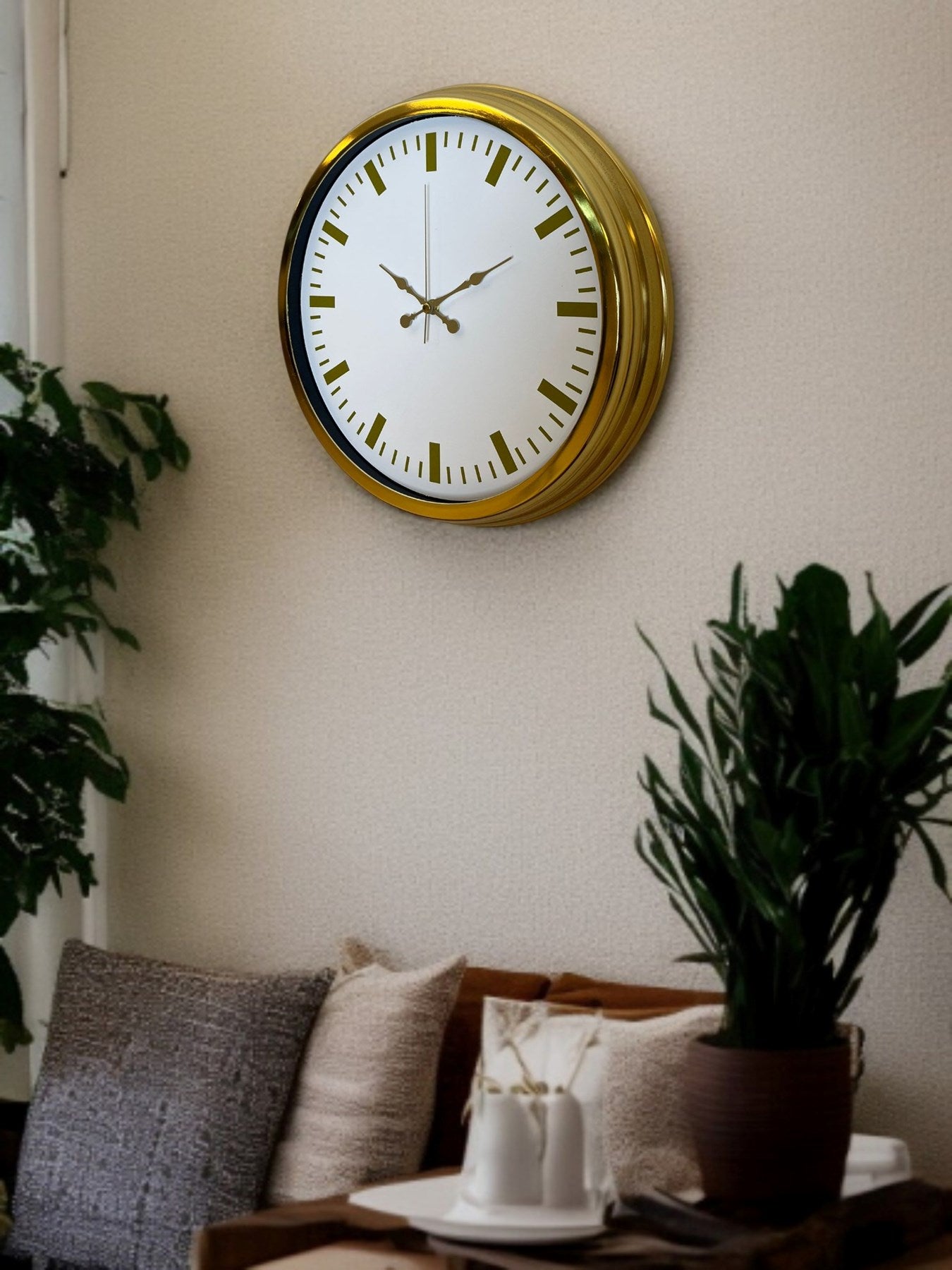 Gold & White Lüks Tasarım 40 Cm Gold Metal Duvar Saati