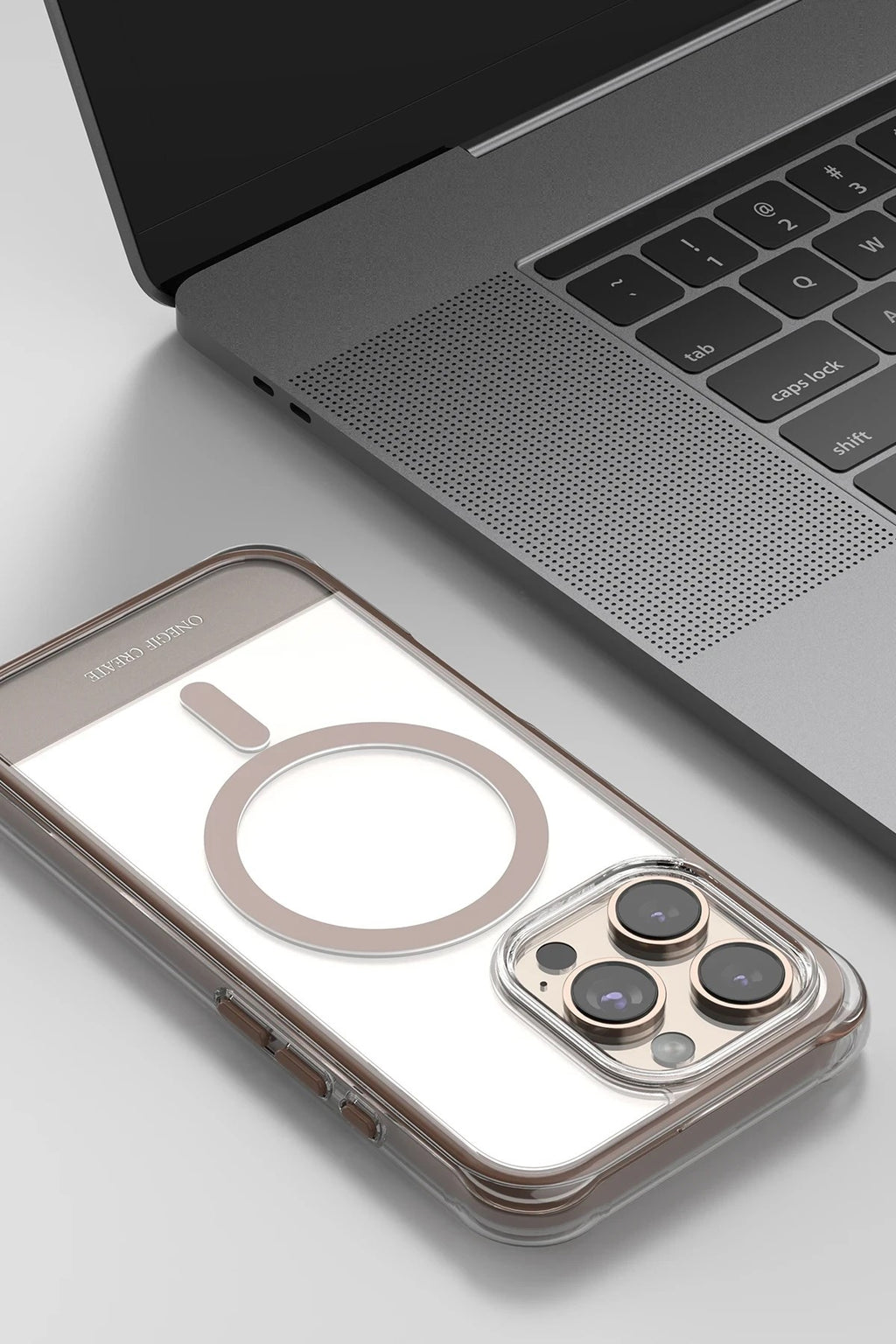 Mey İthalat® iPhone 16 Pro Max Hulk Magsafe Kapak - Siyah