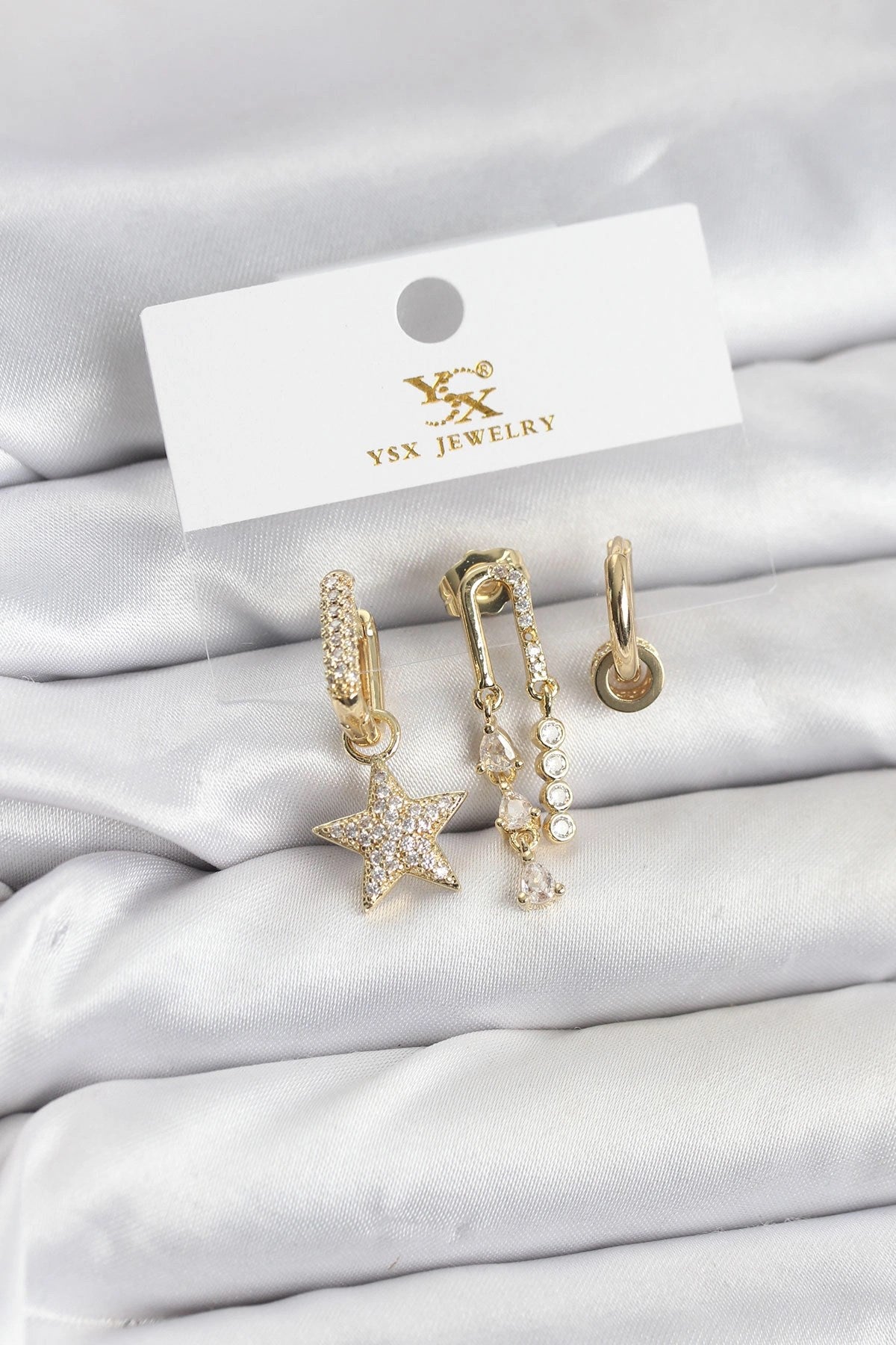 Mey İthalat® Pirinç Gold Renk Zirkon Taşlı Yıldız Vintage Model YSX Trio Küpe Seti