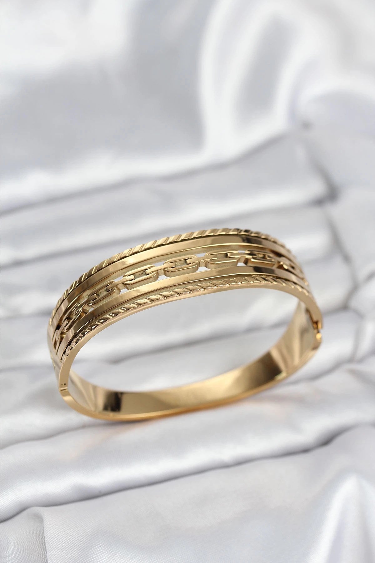 Mey İthalat® 316L Çelik Gold Renk Vintage Model Kadın Kelepçe Bileklik