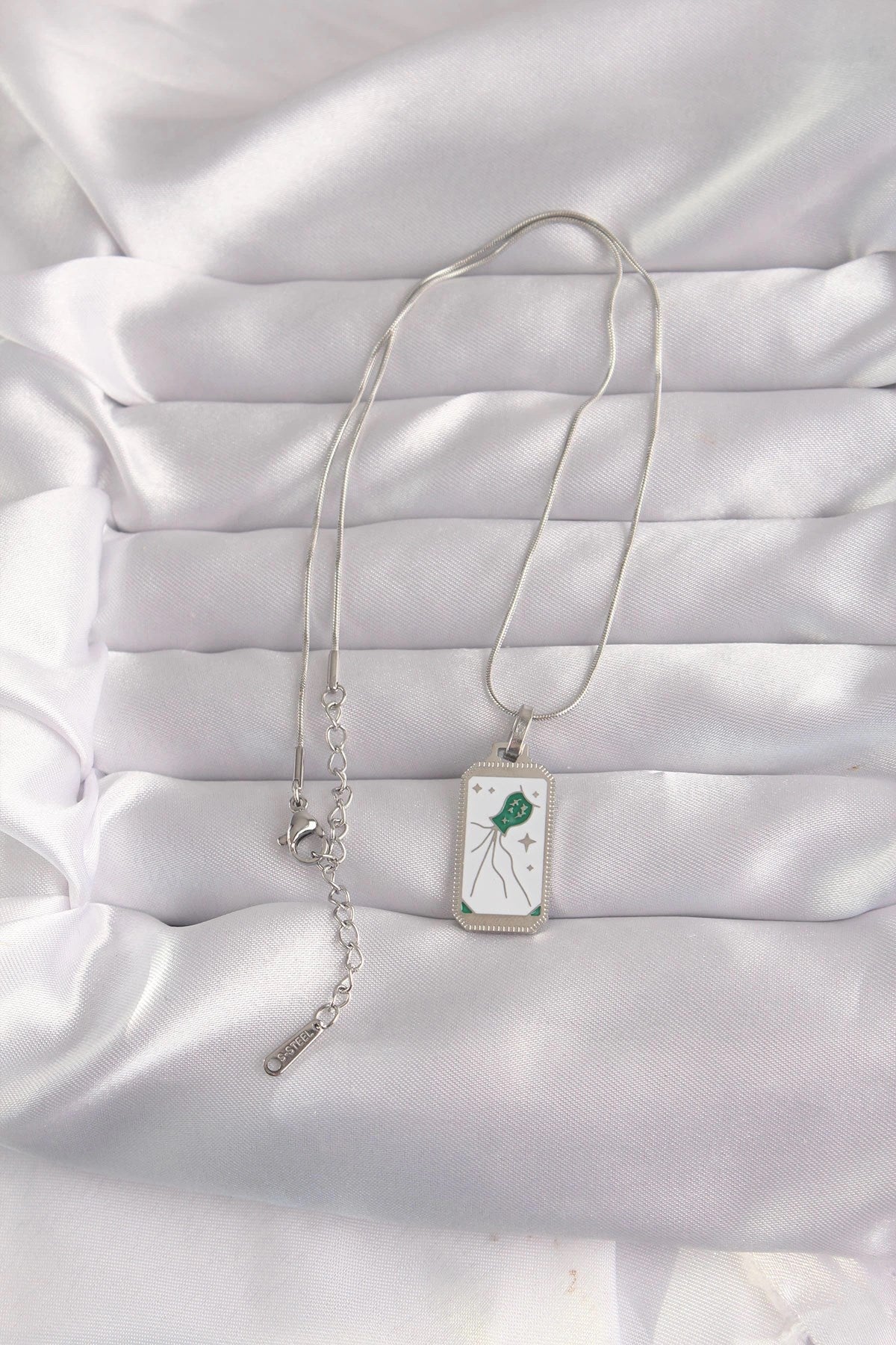 Mey İthalat® 316L Çelik Gümüş Renk Beyaz Mineli Tarot Kolye