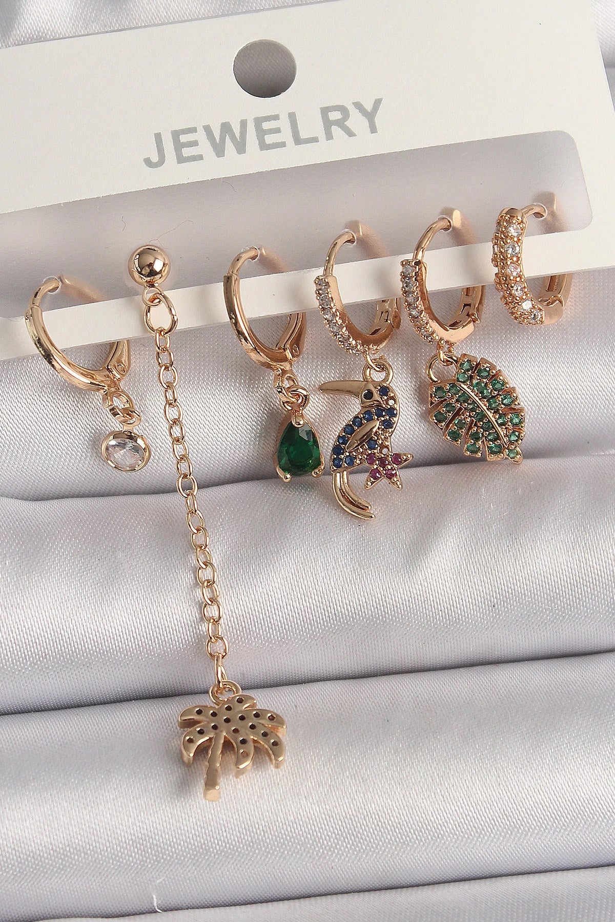 Mey İthalat® Pirinç Gold Renk Sallantı Zirkon Taşlı Ağaç Figür Kadın Küpe Seti
