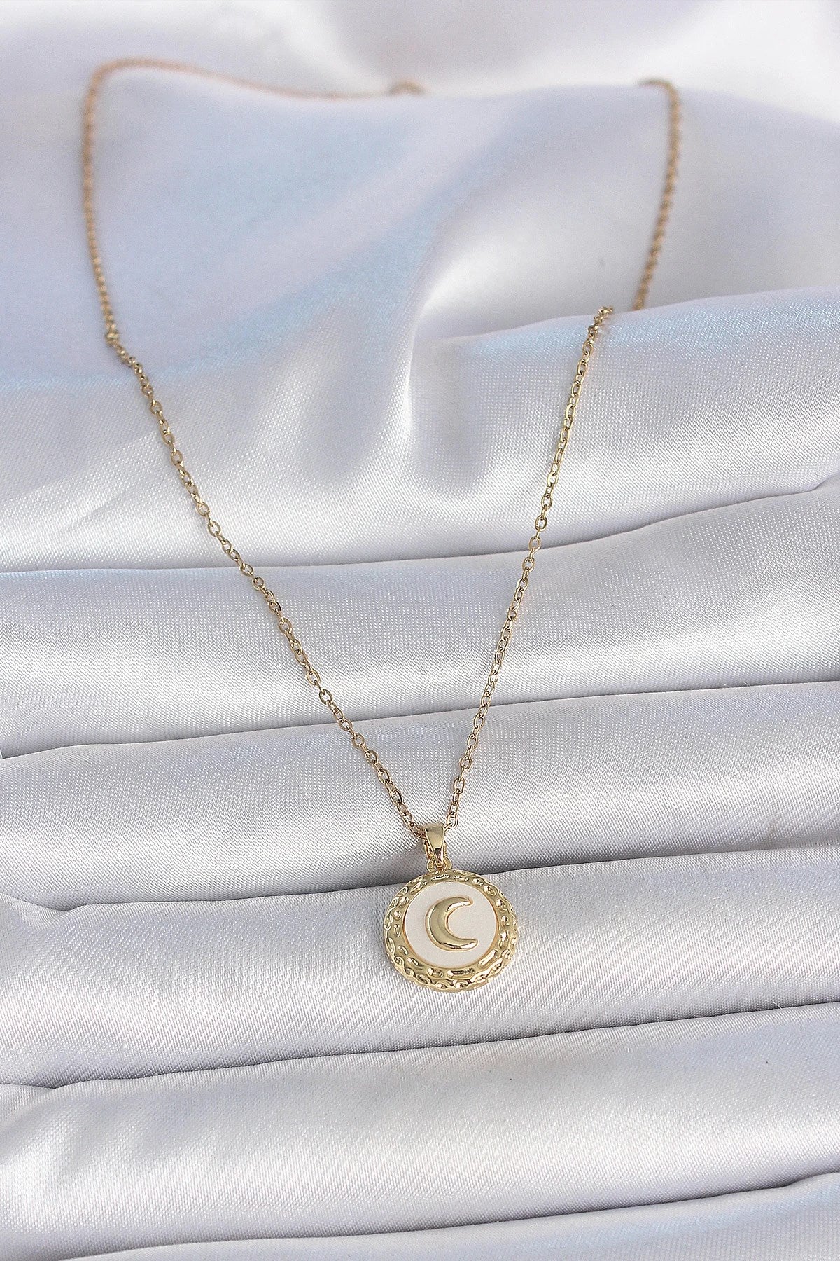 Mey İthalat® 316L Çelik Gold Renk Zincir Beyaz Mineli Hilal İşlemeli Madalyon Model Kadın Kolye