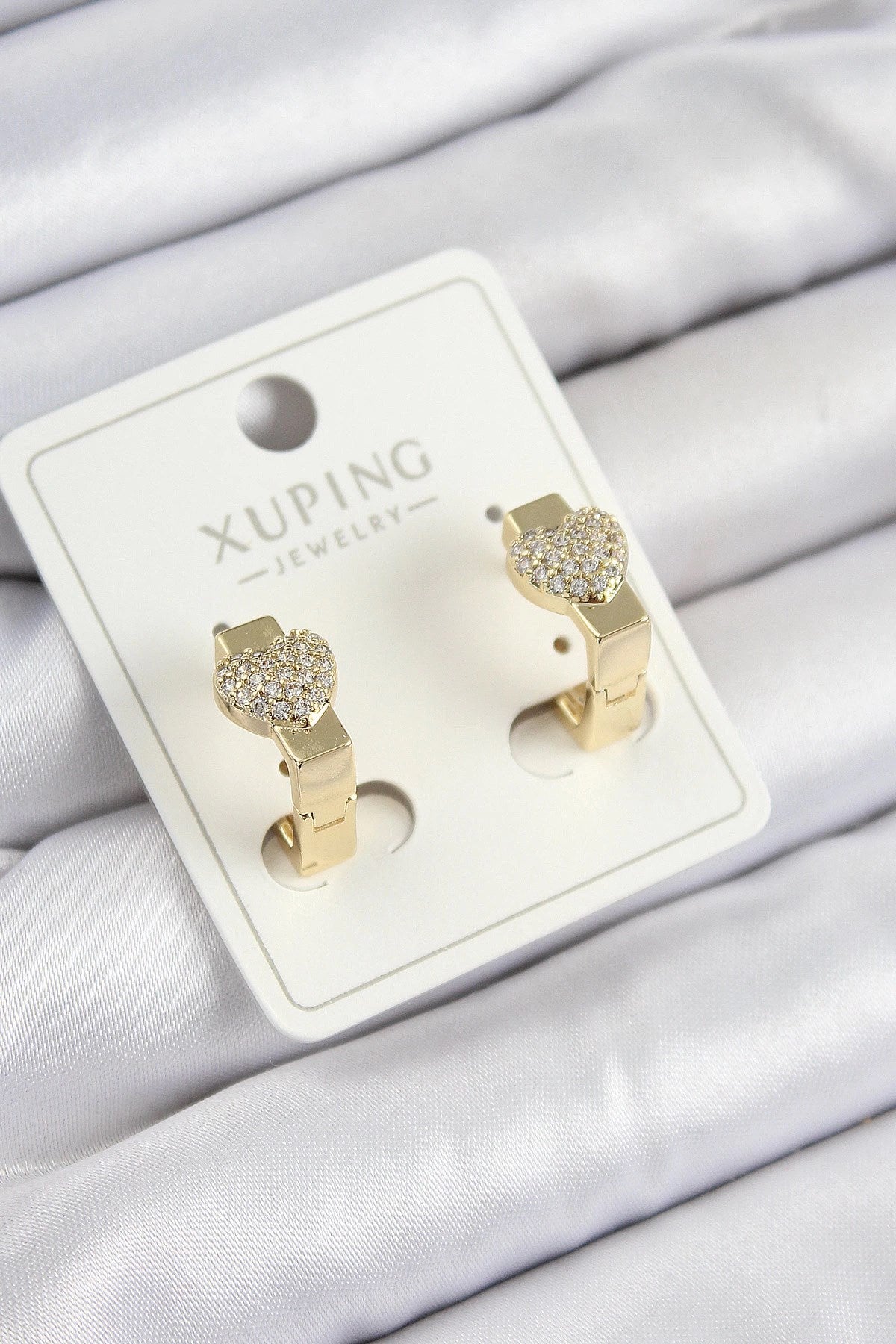 Mey İthalat® Xuping Zirkon Taşlı Kalp Model Gold Renk Kadın Küpe