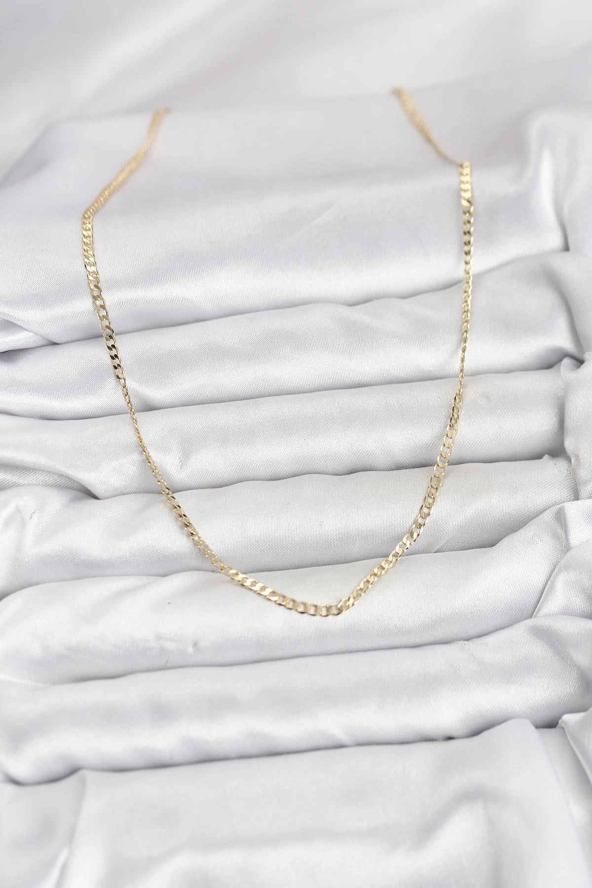 Mey İthalat® CM 14K Gold Renk Pirinç Zincir Model Kadın Kolye