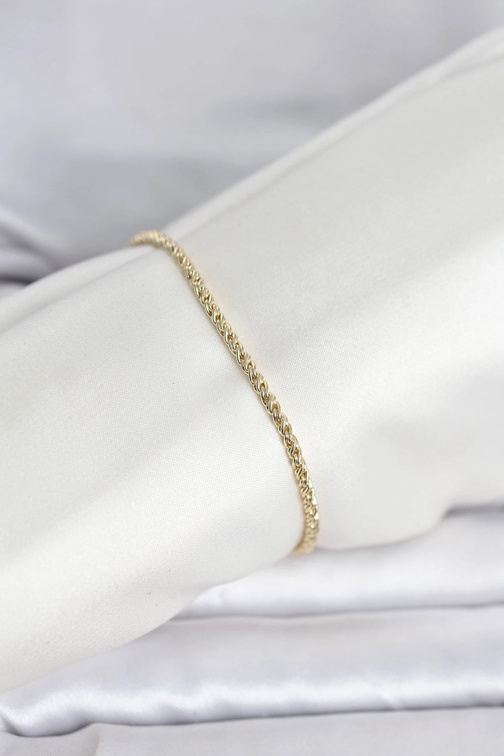 Mey İthalat® CM 14K Gold Renk Burgulu Zincir Model Kadın Bileklik