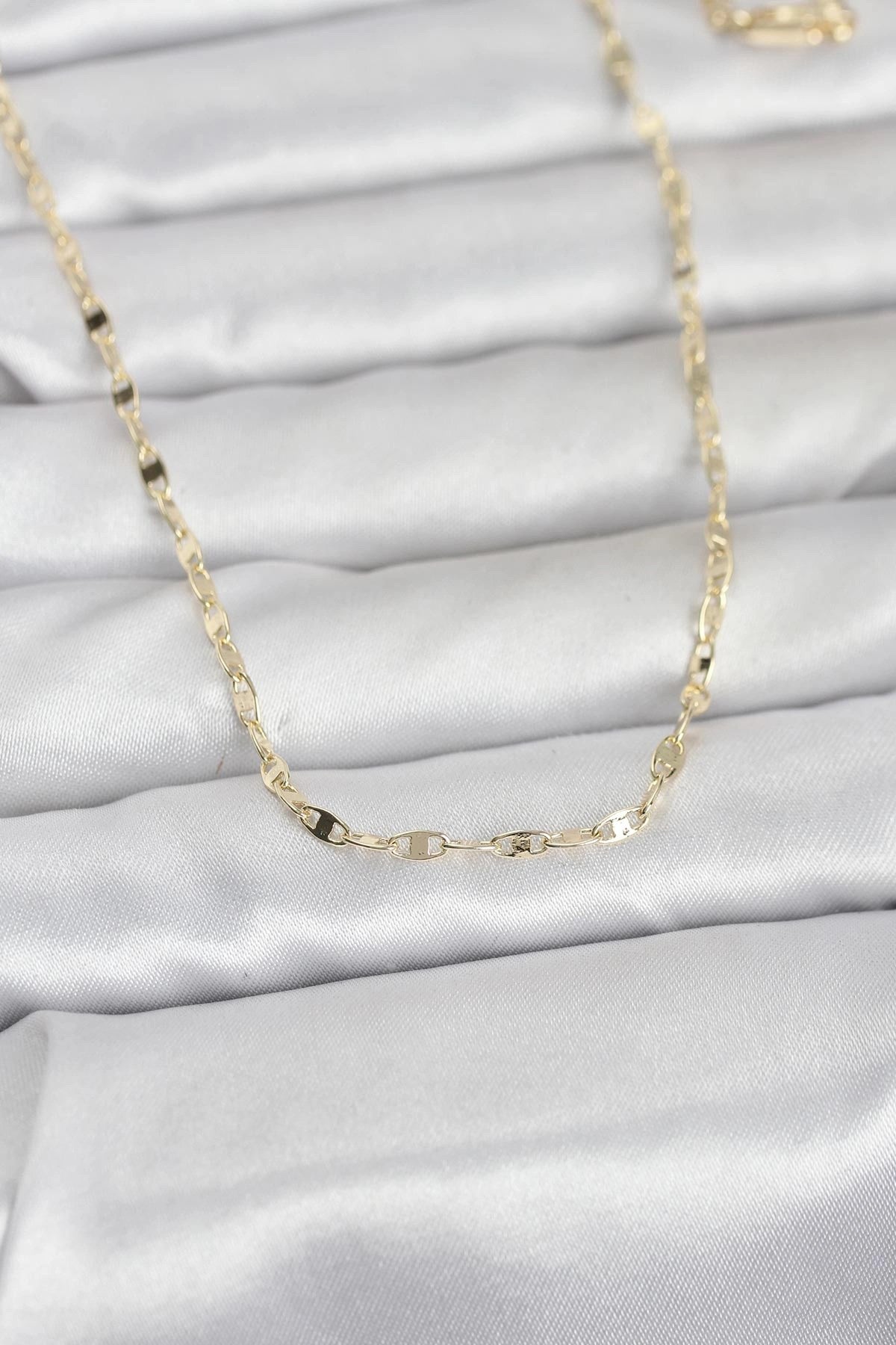 Mey İthalat® CM 14K Gold Renk Yassı Gemici Zincir Model 60 cm Kadın Kolye