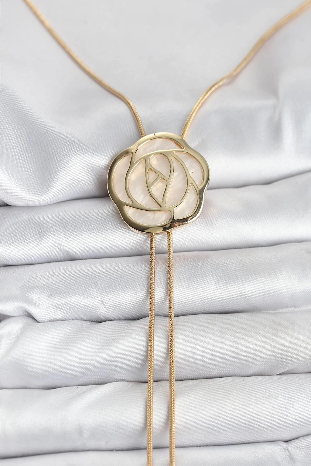 Mey İthalat® Pirinç Gold Renk Gül Model Asansörlü Kadın Kolye