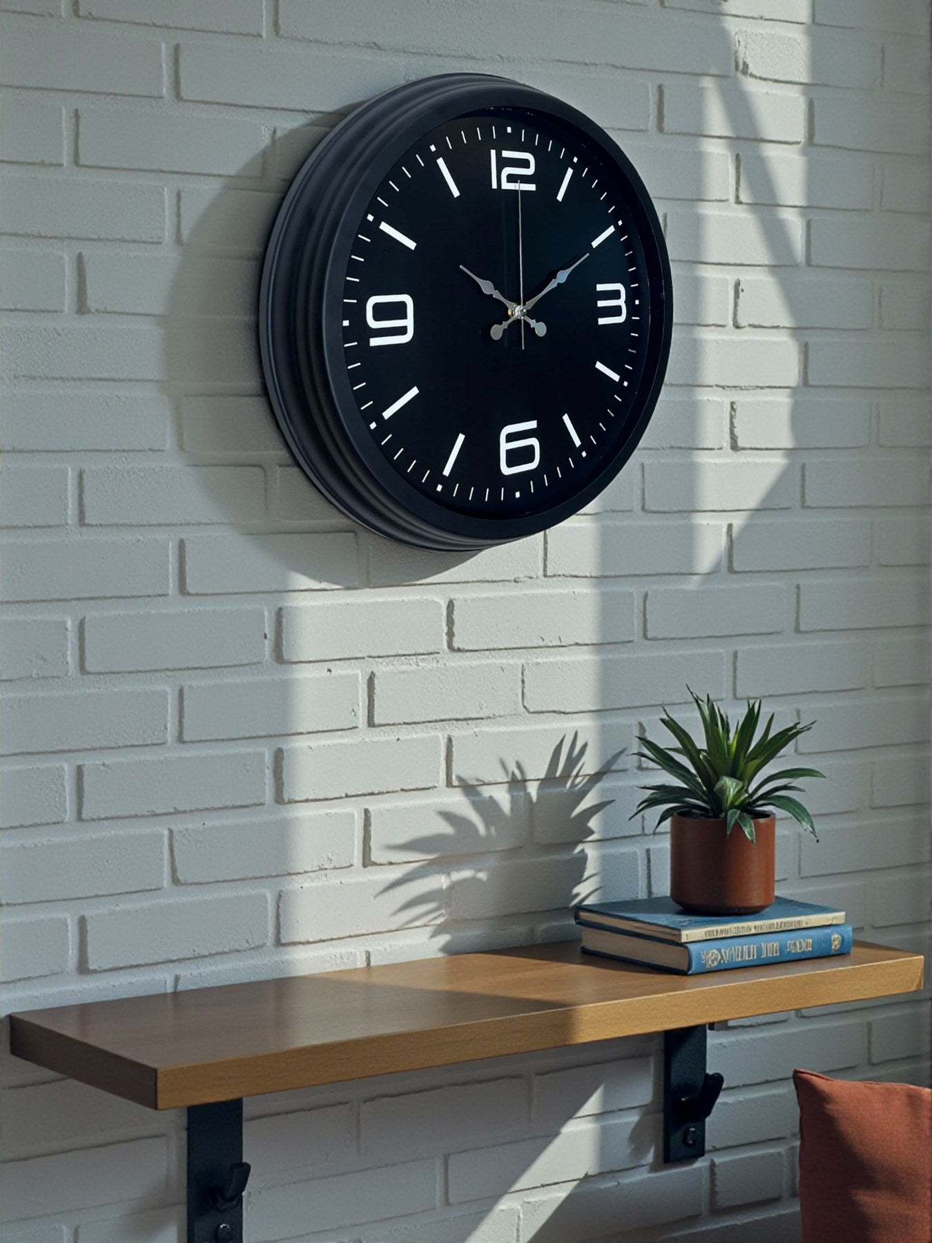 Black Royal Tasarım 40 cm Metal Duvar Saati