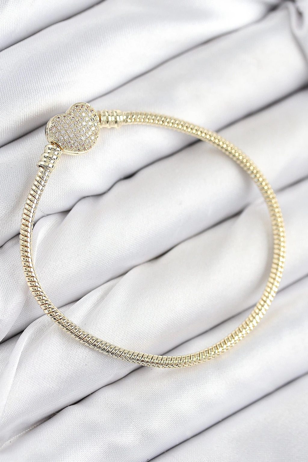 Mey İthalat® Pirinç Charm Zirkon Taşlı Kalp Model Gold Renk Kadın Bileklik