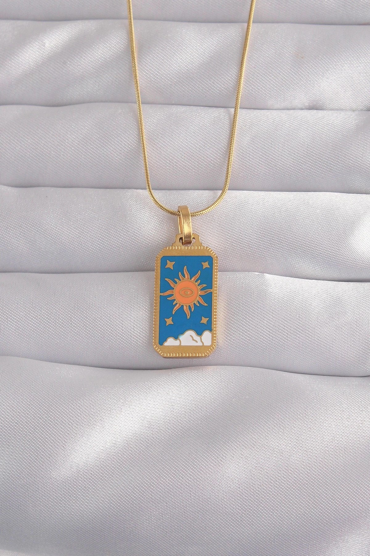 Mey İthalat® 316L Çelik Gold Renk Mavi Mineli Güneş Model Tarot Kolye
