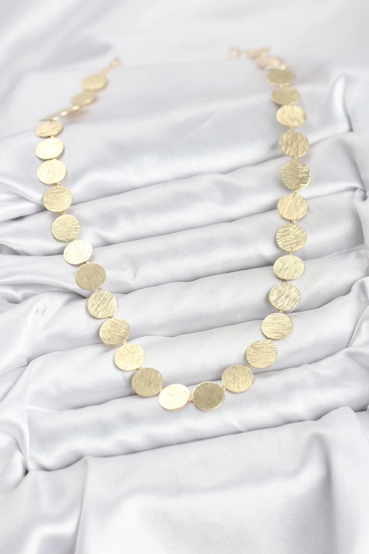 Mey İthalat® Yuvarlak Plaka Model Gold Renk Kadın Kolye