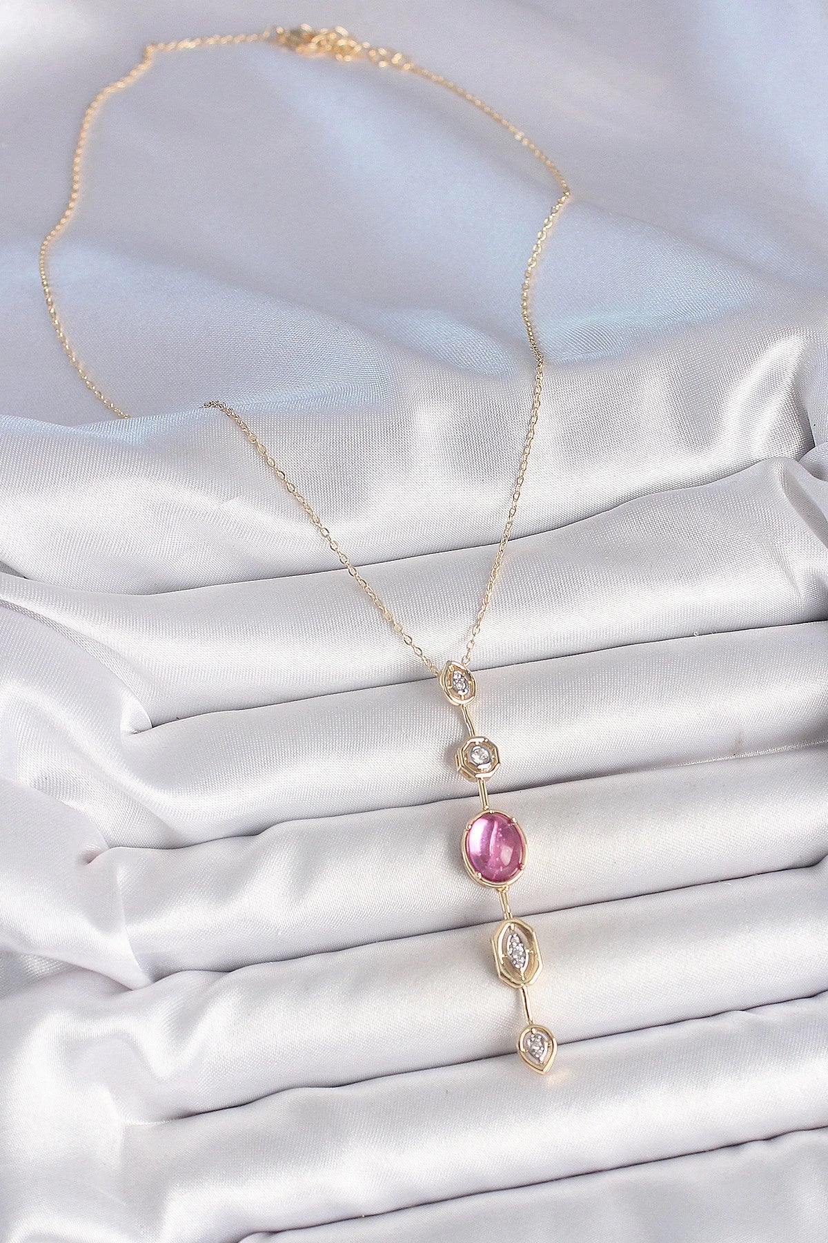 Mey İthalat® Pirinç Zincir Gold Renk Pembe Zirkon Taşlı Y Kolye