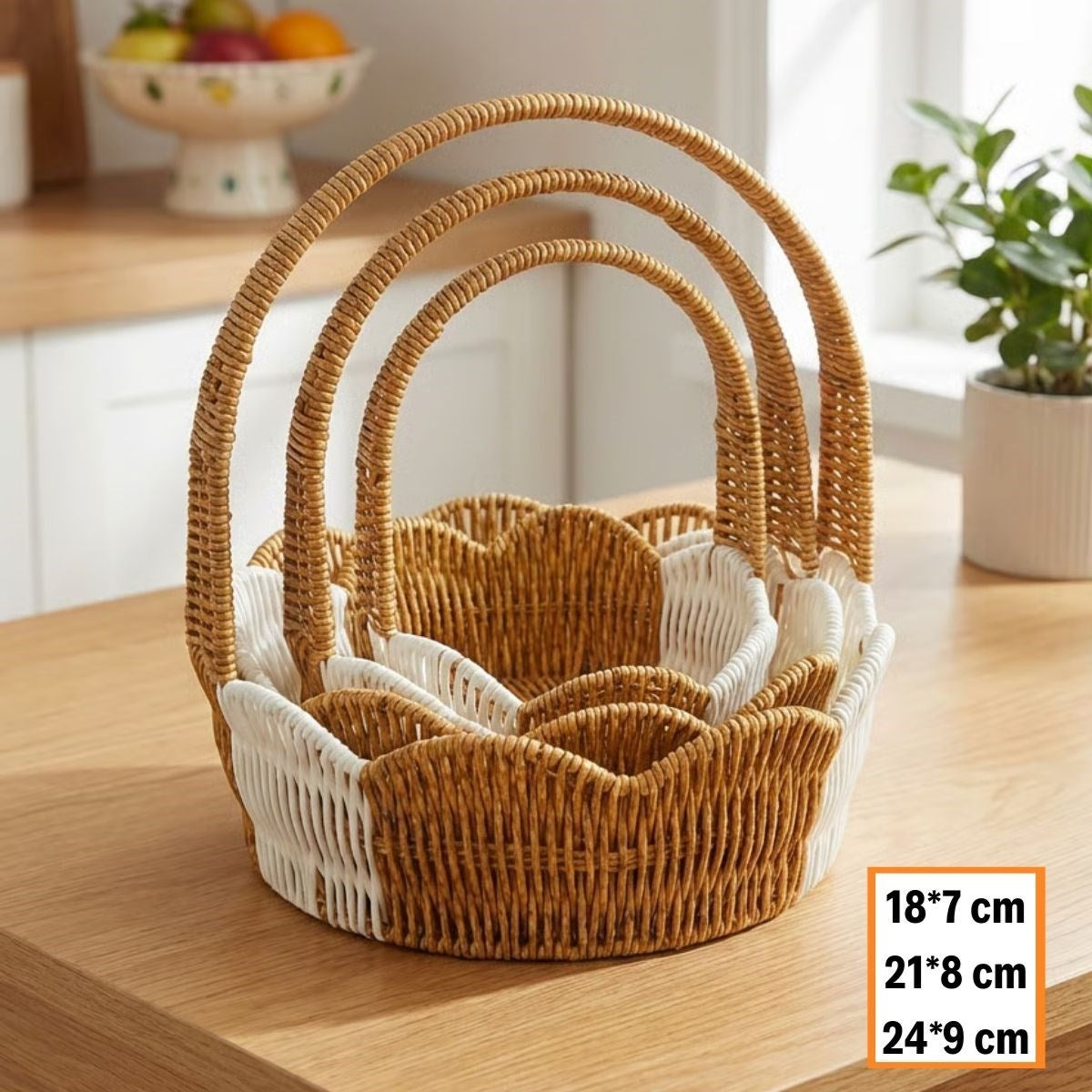 İç İçe Geçebilen 3’lü Çift Renkli Yuvarlak Dalgalı Formlu Saplı Plastik Rattan Sepet Seti – Hasır Görünümlü Çok Amaçlı Organizerler