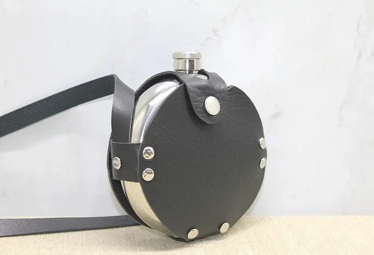 Deri Kılıflı Matara - 10x3 cm Şık Tasarım Taşınabilir Likit Matarası