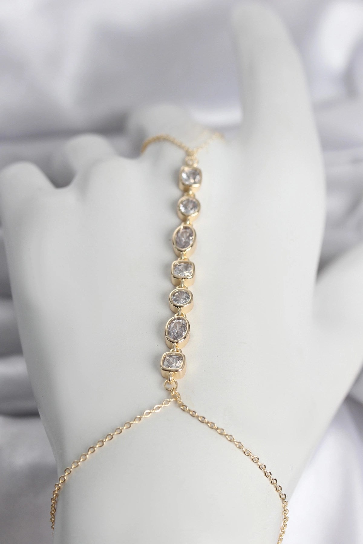 Mey İthalat® Pirinç Gold Renk Sıralı Zirkon Taşlı Kadın Şahmeran