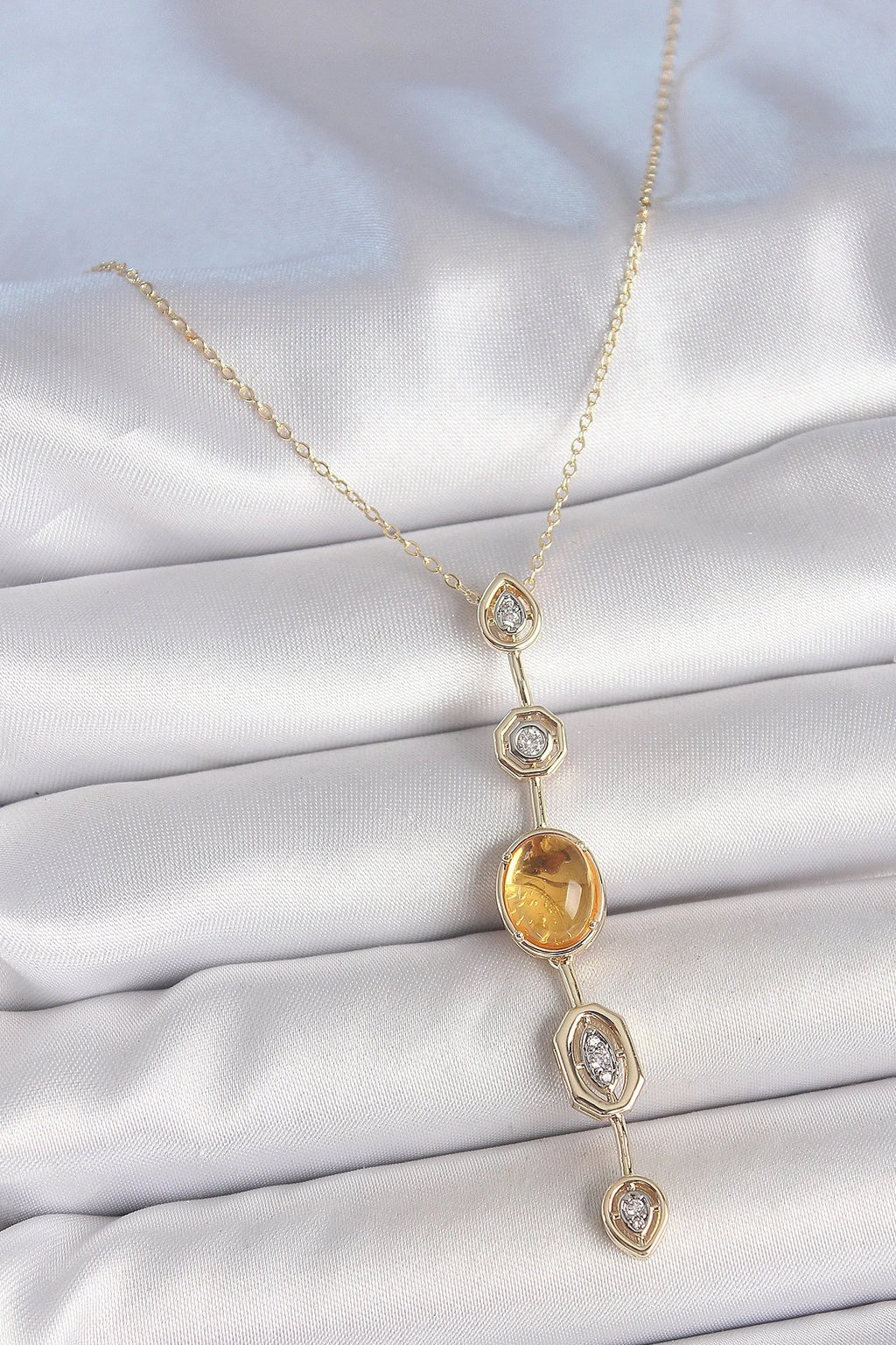 Mey İthalat® Pirinç Zincir Kehribar Sarı Gold Renk Zirkon Taşlı Y Kolye
