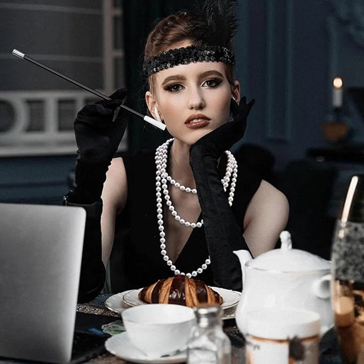 Mey İthalat® 1920&amp;#39;ler Gatsby Aksesuar Seti – Siyah Charleston Saç Bandı, Uzun Eldiven &amp; Sigaralık