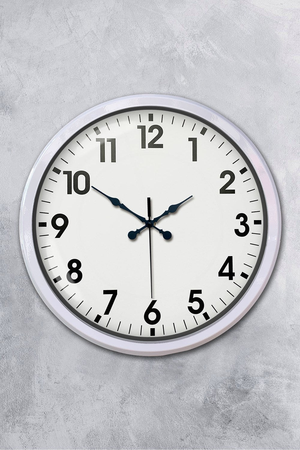 White Classic Modern 52 Cm Metal Duvar Saati
