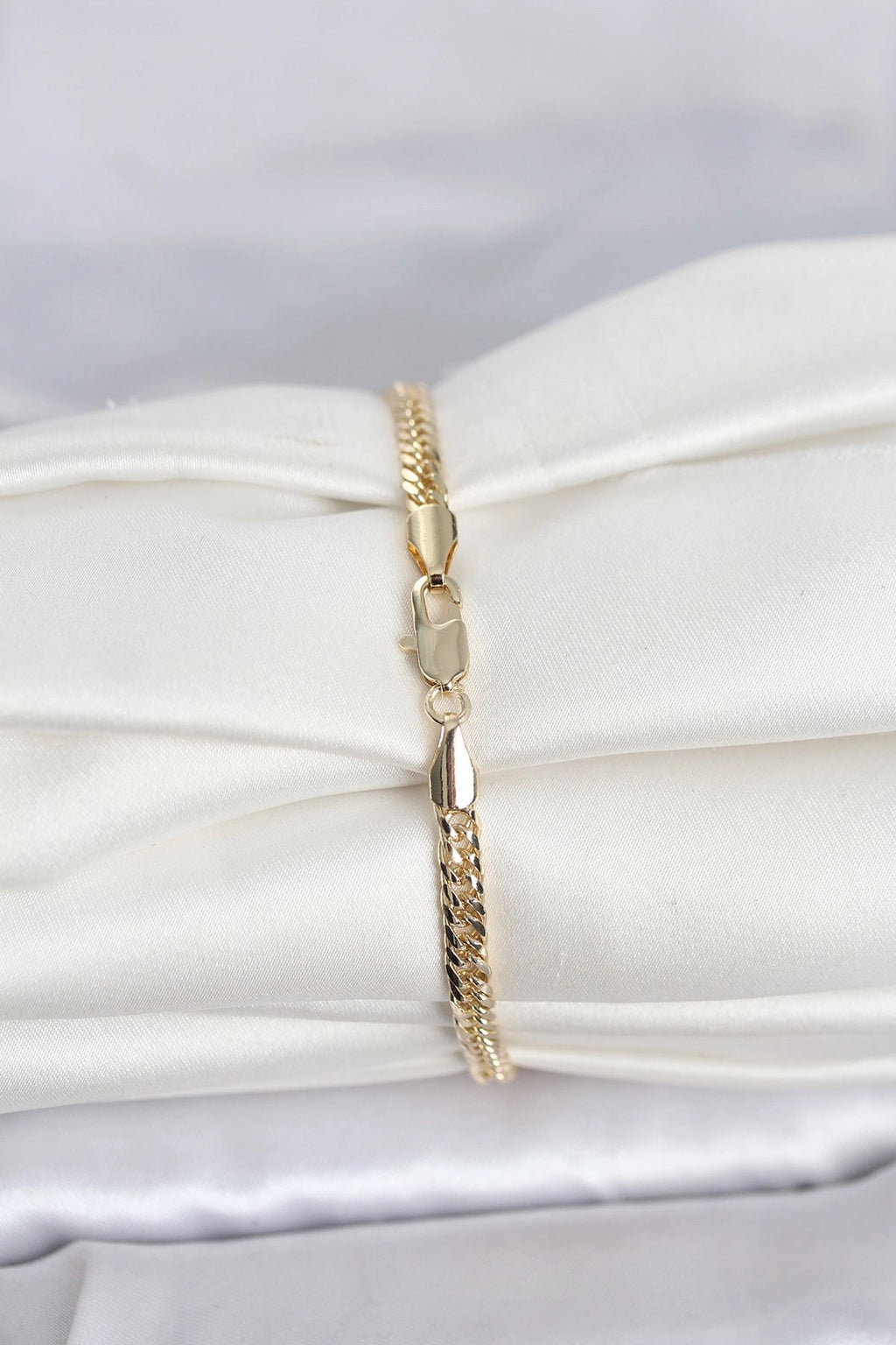 Mey İthalat® CM 14K Gold Renk Zincir Model Kadın Bileklik