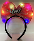 Mey İthalat® Led Işıklı 3 Farklı Fonksiyonda Yanan Gümüş Love Yazılı Fuşya Pembe Fiyonk Taç 20X17 cm